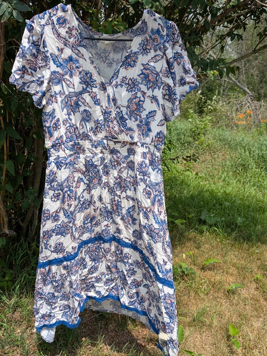 Maurices Dresses & Skirts - Maurices White Floral High-Low Dress with Blue and Tan Accents